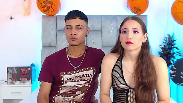 Snapshot of SweetAndSinful chatting on 11/02/25, 04:26 SweetAndSinful online show from 11/02/25, 04:26