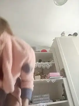 Snapshot of SandyCassie chatting on 11/01/25, 09:55 SandyCassie online show from 11/01/25, 09:55