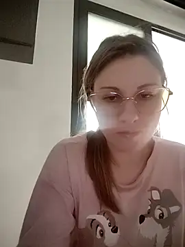 Snapshot of SandyCassie chatting on 11/16/25, 10:43 SandyCassie online show from 11/16/25, 10:43