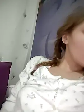 Snapshot of SandyCassie chatting on 11/19/25, 11:16 SandyCassie online show from 11/19/25, 11:16