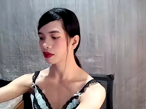 Snapshot of stella-kate chatting on 10/17/25, 05:21 stella-kate online show from 10/17/25, 05:21