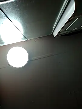 Penelargo1233r online show from 10/22/25, 10:42