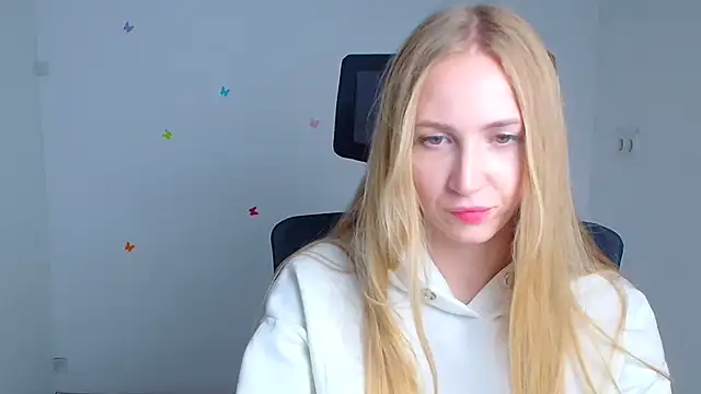 Emma Moonlightt online show from 10/26/25, 06:25