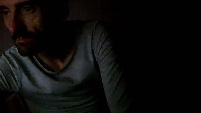 brayan-nenika online show from 10/30/25, 08:31