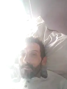 brayan-nenika online show from 11/02/25, 03:14