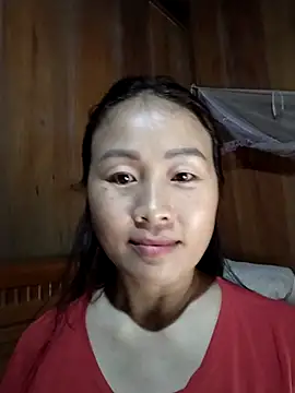 Snapshot of Spring-mky chatting on 10/15/25, 01:22 Spring-mky online show from 10/15/25, 01:22