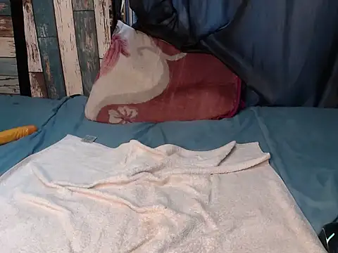 Monica-2701 online show from 11/12/25, 03:40