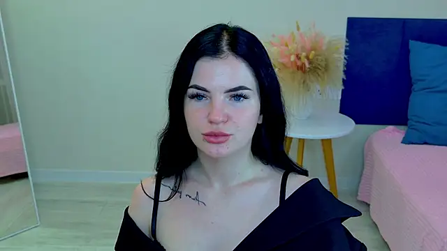Snapshot of Meow_Milena chatting on 10/17/25, 11:40 Meow Milena online show from 10/17/25, 11:40