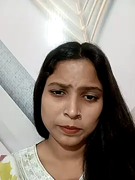 Snapshot of Anshika1431 chatting on 10/19/25, 04:13 Anshika1431 online show from 10/19/25, 04:13