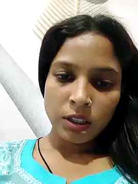 Snapshot of Anshika1431 chatting on 10/22/25, 04:40 Anshika1431 online show from 10/22/25, 04:40