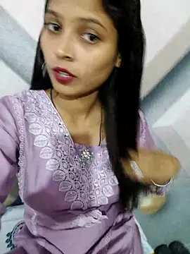 Snapshot of Anshika1431 chatting on 10/28/25, 12:41 Anshika1431 online show from 10/28/25, 12:41