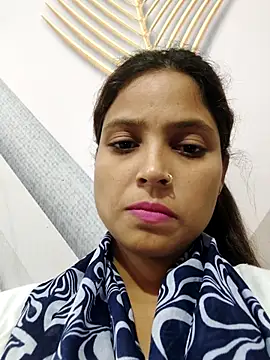 Snapshot of Anshika1431 chatting on 11/02/25, 02:47 Anshika1431 online show from 11/02/25, 02:47