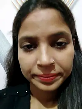 Snapshot of Anshika1431 chatting on 11/04/25, 02:54 Anshika1431 online show from 11/04/25, 02:54