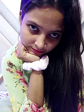 Snapshot of Anshika1431 chatting on 11/04/25, 03:00 Anshika1431 online show from 11/04/25, 03:00