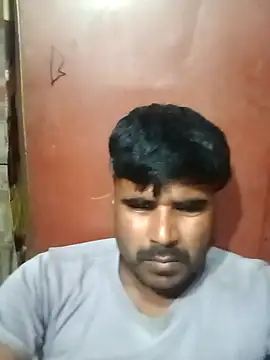 Snapshot of hot_brijesh123 chatting on 10/20/25, 04:07 hot brijesh123 online show from 10/20/25, 04:07