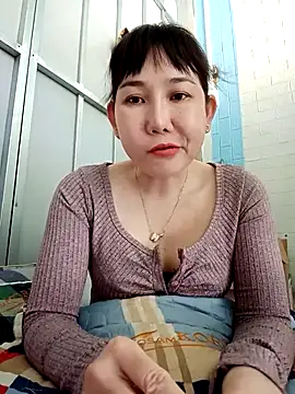 Ana-love2025 online show from 10/23/25, 03:17