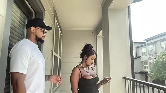 Snapshot of LawChat2025 chatting on 10/23/25, 08:18 LawChat2025 online show from 10/23/25, 08:18