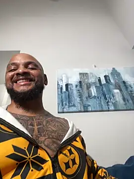 Snapshot of LawChat2025 chatting on 11/14/25, 08:46 LawChat2025 online show from 11/14/25, 08:46