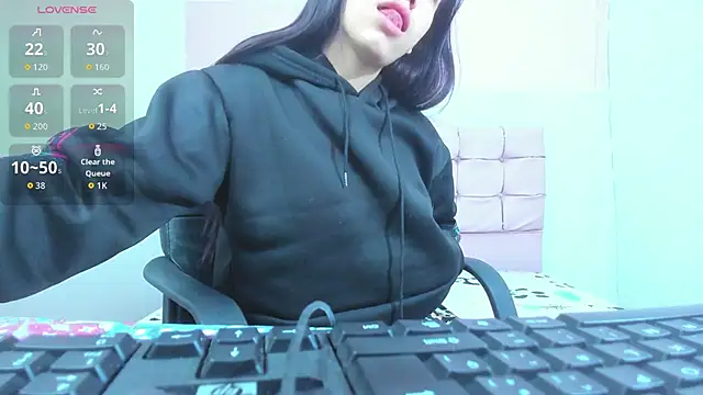 AdelaidaManson18 online show from 11/07/25, 04:56