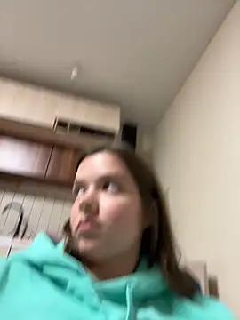 Snapshot of AForgottenElf chatting on 10/29/25, 03:25 AForgottenElf online show from 10/29/25, 03:25