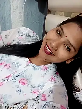 Vanshika1432 online show from 10/26/25, 05:46