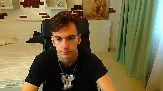 BradyFlint online show from 10/28/25, 06:06