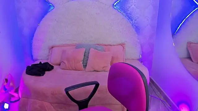 valentina clk online show from 11/07/25, 01:11