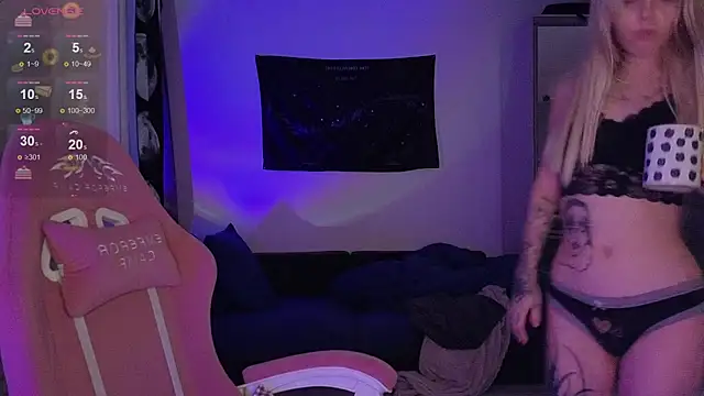 Snapshot of eliza_saddcat chatting on 10/26/25, 08:48 eliza saddcat online show from 10/26/25, 08:48