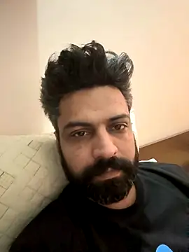 Snapshot of SoulHunt9 chatting on 10/21/25, 04:35 SoulHunt9 online show from 10/21/25, 04:35