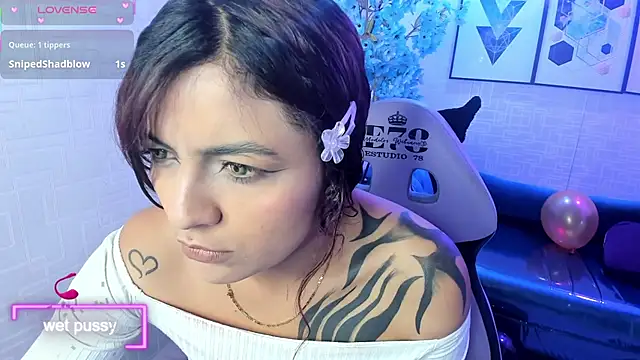 Snapshot of Angeline_harper chatting on 10/26/25, 12:55 Angeline harper online show from 10/26/25, 12:55