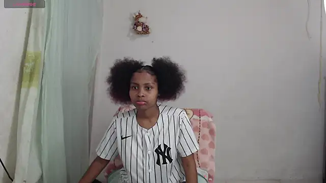 kataleya2021 online show from 10/19/25, 12:33