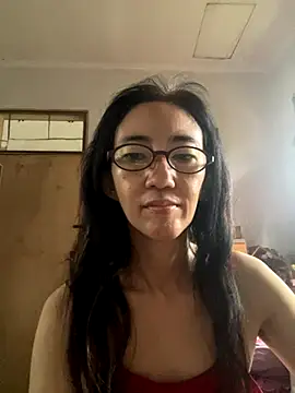 princessD077 online show from 10/29/25, 06:37