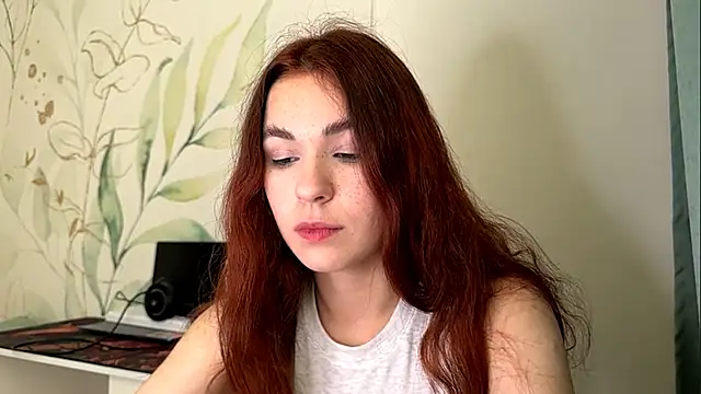 Snapshot of LunaAfrodita chatting on 11/04/25, 12:26 LunaAfrodita online show from 11/04/25, 12:26