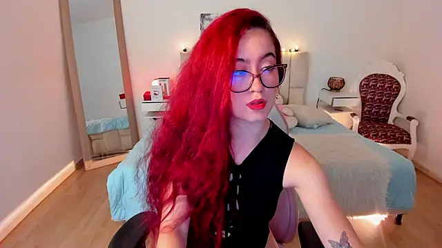 Snapshot of Amaraa_couper1 chatting on 10/19/25, 03:07 Amaraa couper1 online show from 10/19/25, 03:07