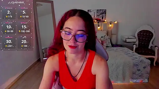 Snapshot of Amaraa_couper1 chatting on 11/13/25, 03:16 Amaraa couper1 online show from 11/13/25, 03:16