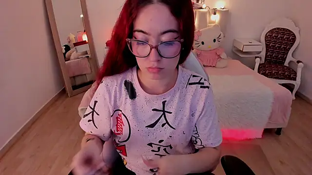 Snapshot of Amaraa_couper1 chatting on 11/27/25, 03:30 Amaraa couper1 online show from 11/27/25, 03:30