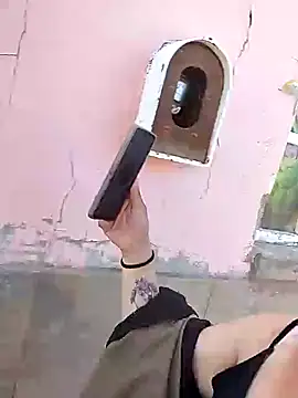 Snapshot of Labellasex chatting on 12/02/25, 06:47 Labellasex online show from 12/02/25, 06:47