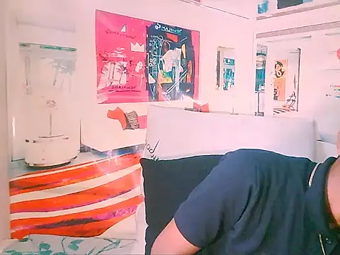 Snapshot of IndianThuggin chatting on 10/29/25, 04:04 IndianThuggin online show from 10/29/25, 04:04