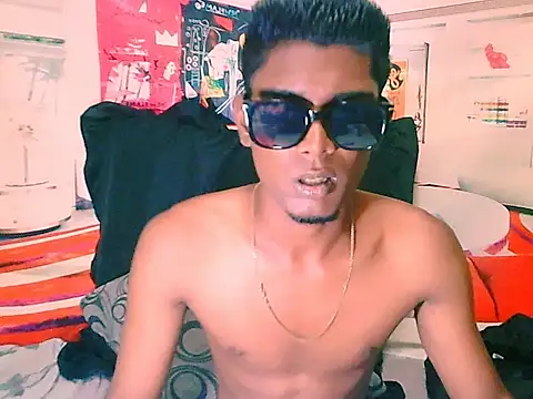 Snapshot of IndianThuggin chatting on 11/06/25, 05:14 IndianThuggin online show from 11/06/25, 05:14