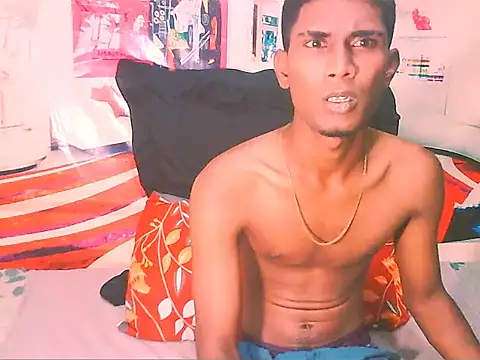 Snapshot of IndianThuggin chatting on 12/01/25, 05:29 IndianThuggin online show from 12/01/25, 05:29