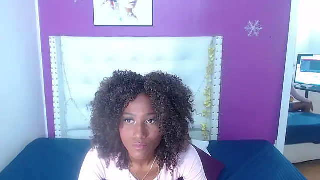 innocent sexybaby online show from 11/06/25, 08:54