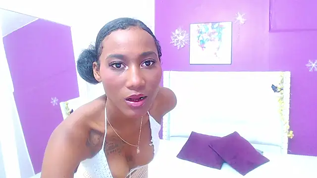 innocent sexybaby online show from 11/28/25, 04:15