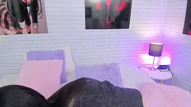 Zoe Murphy online show from 11/11/25, 05:51