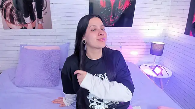 Zoe Murphy online show from 11/28/25, 05:32