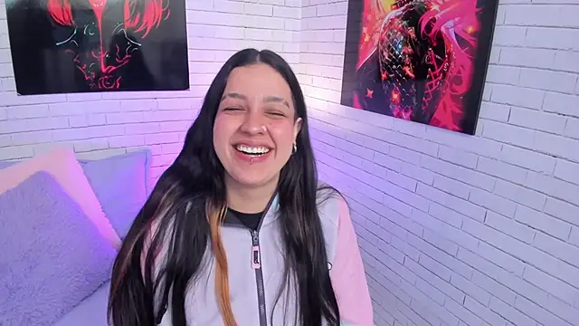 Zoe Murphy online show from 12/01/25, 06:07