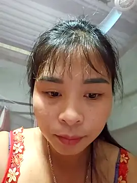 Squirrel-Pear online show from 10/24/25, 11:56