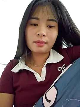 Squirrel-Pear online show from 11/11/25, 09:04