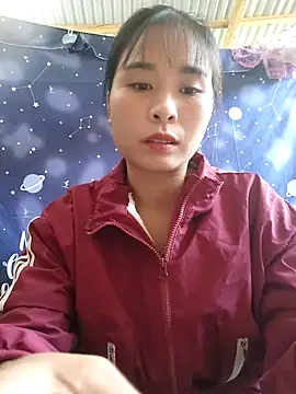 Squirrel-Pear online show from 11/14/25, 01:26