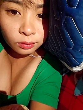 Squirrel-Pear online show from 11/26/25, 10:11