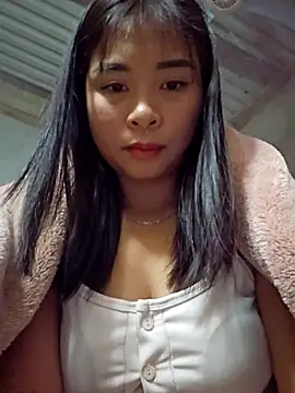 Squirrel-Pear online show from 12/05/25, 12:30